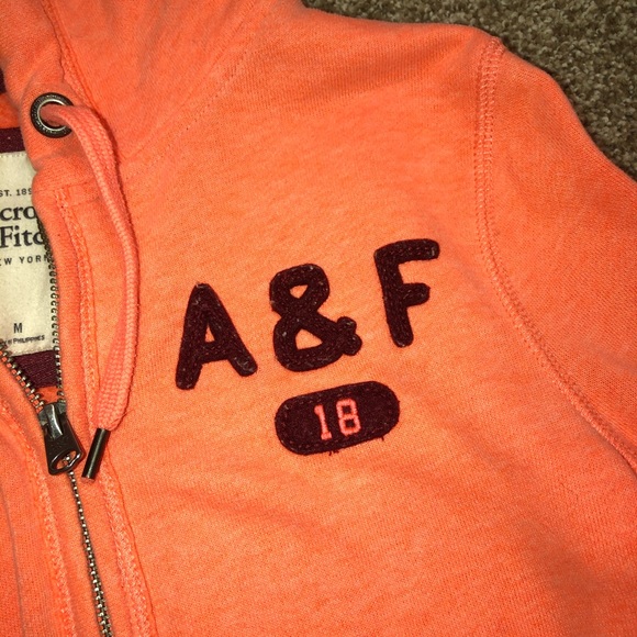 Abercrombie and Fitch zip-up jacket - Picture 3 of 3